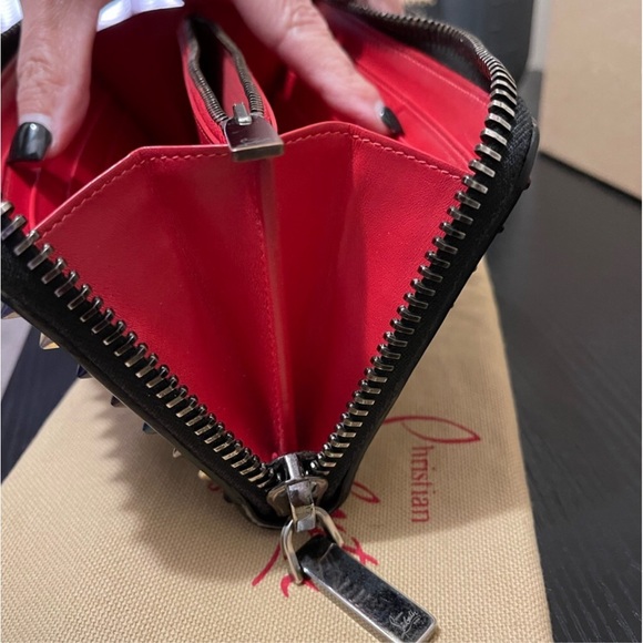 Full INCLUSION Christian Louibuton Panettone Calf Leather Zip around wallet - Picture 13 of 16